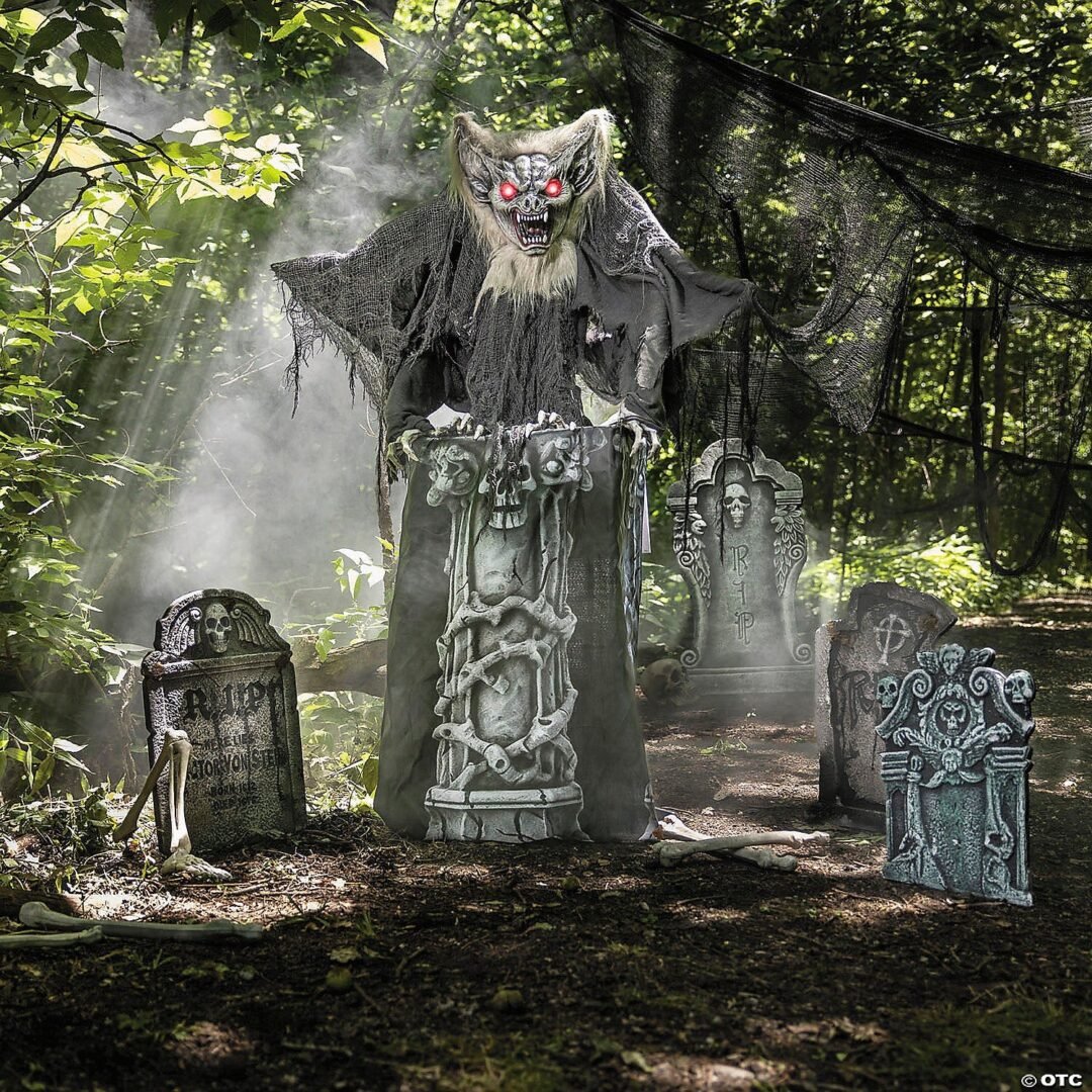 Light-Up Gargoyle Halloween Animatronic Decoration