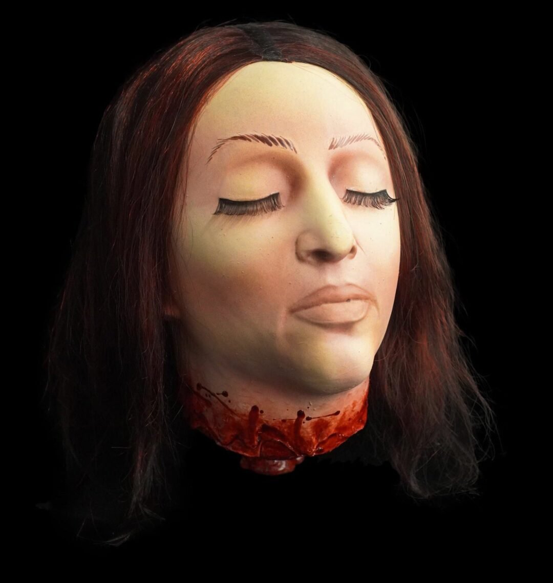 NEW "Decapitated Dana" Severed Head HD Studios Ulta Realistic Halloween Prop